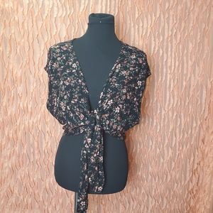 American Eagle Black Floral Crop Top